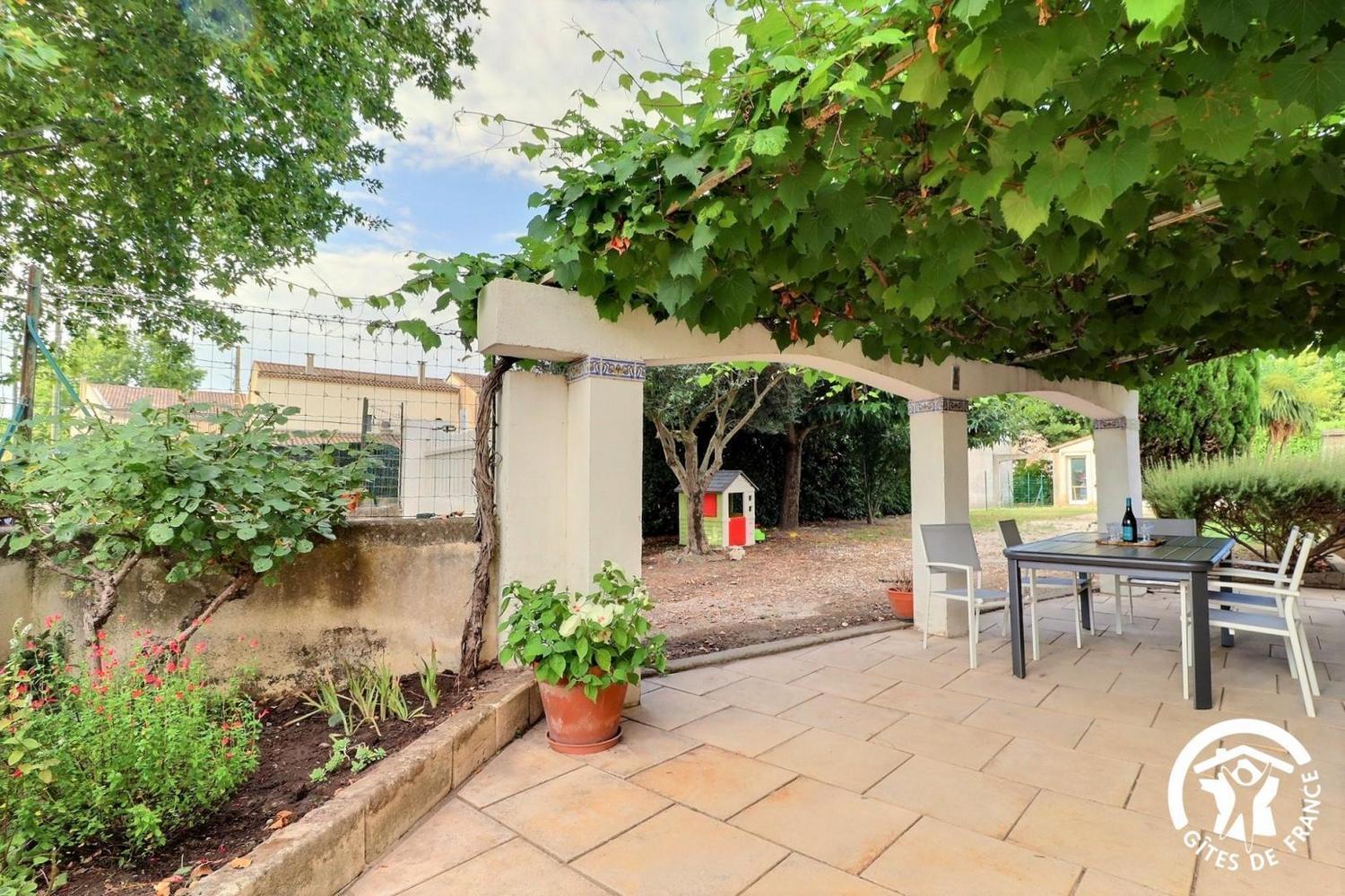 Villa Mariella Αρλ Εξωτερικό φωτογραφία
