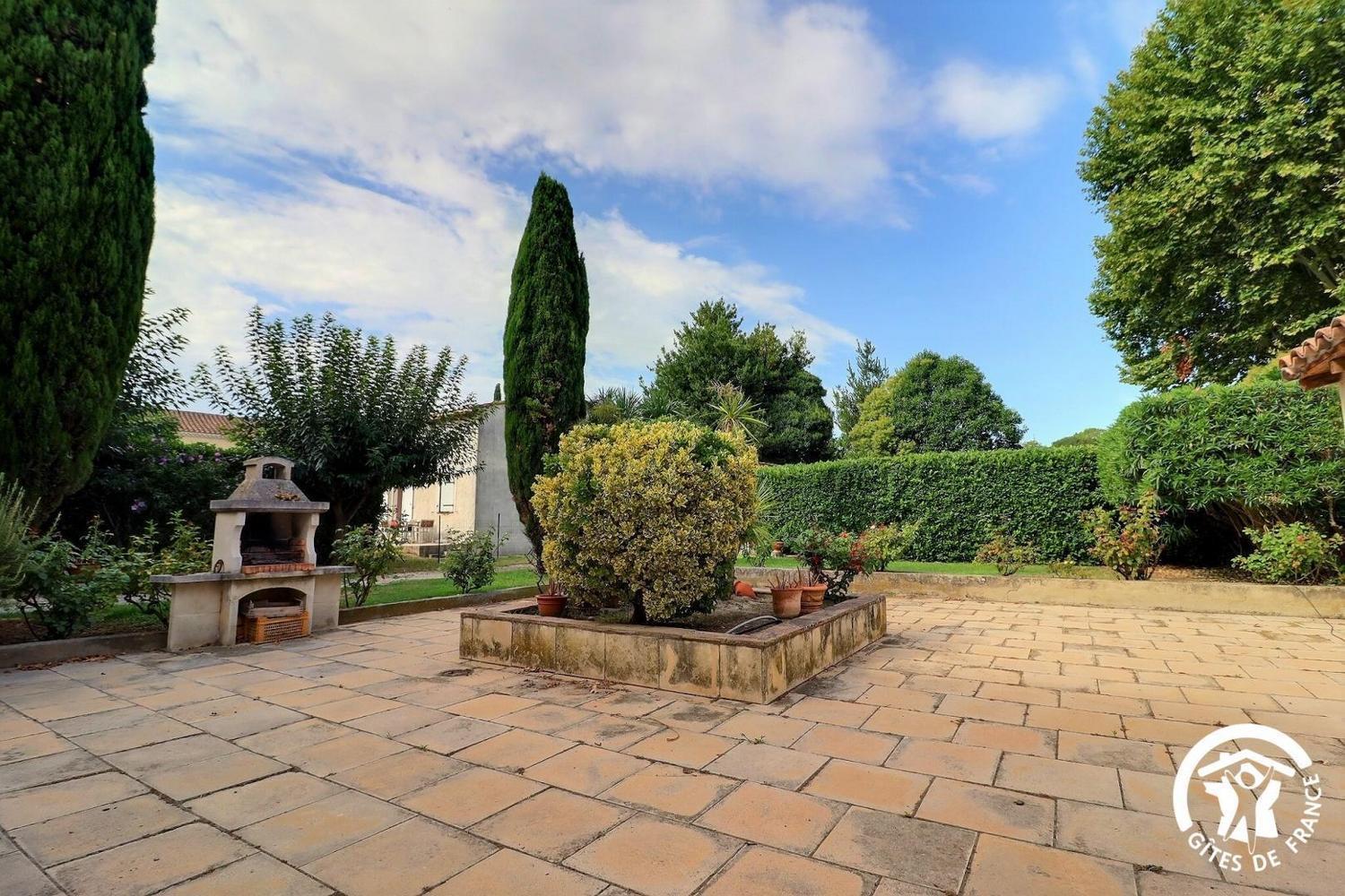 Villa Mariella Αρλ Εξωτερικό φωτογραφία